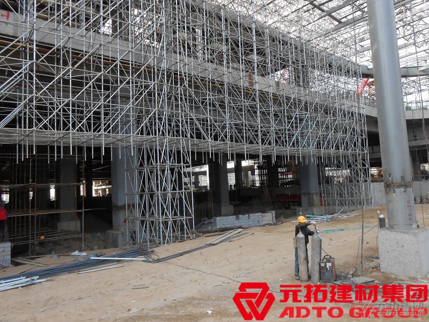 盤扣式腳手架有哪些特點(diǎn)？為什么比傳統(tǒng)腳手架貴？