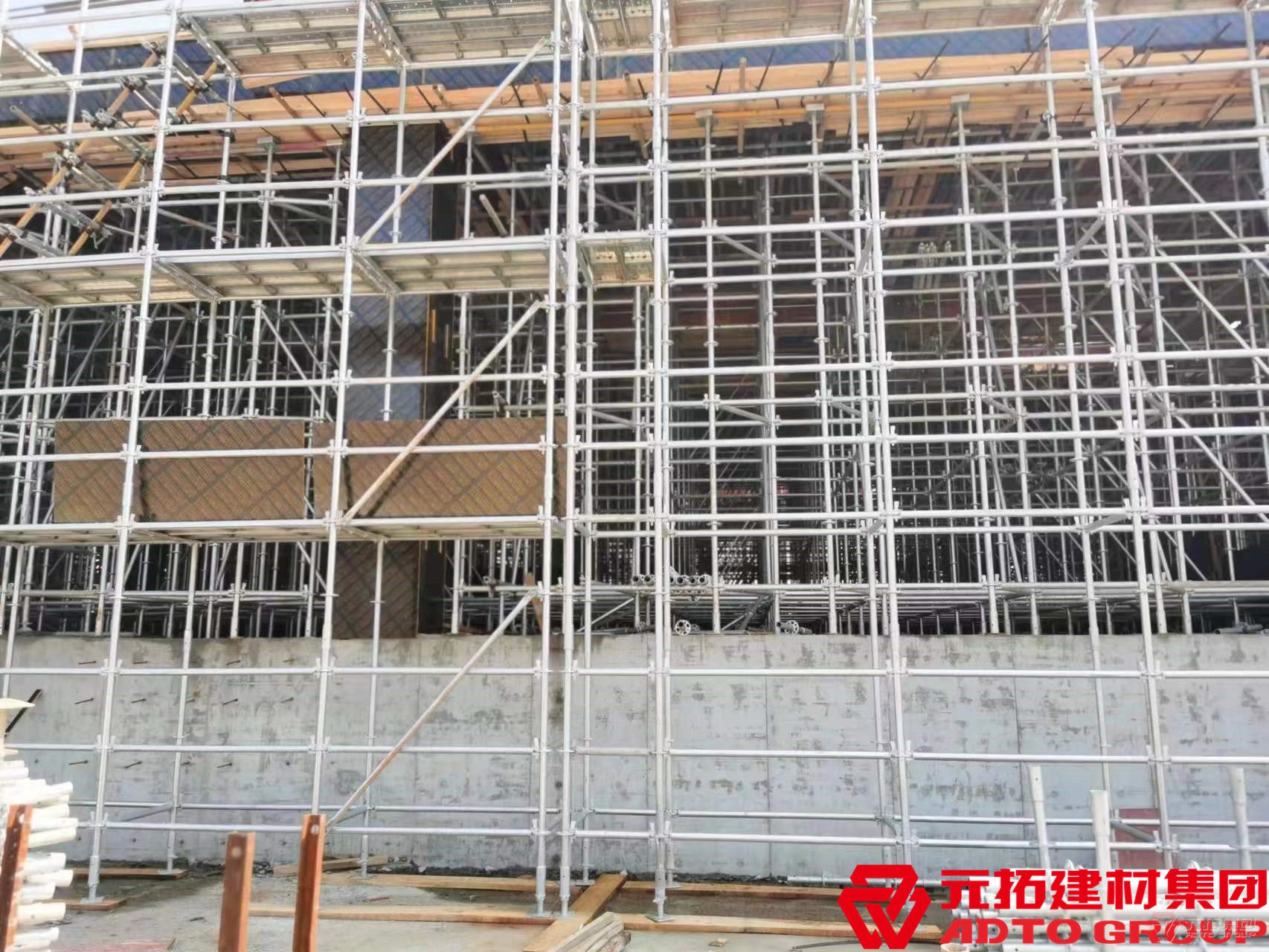 盤(pán)扣式腳手架的施工工藝是什么？有什么優(yōu)點(diǎn)？